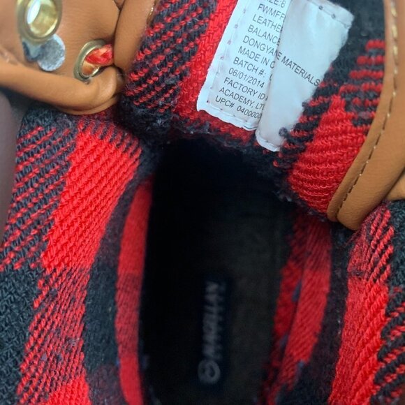 Magellan Outdoors Thermolite Winter/Outdoor Rubber Duck Boots Women's Size 8 - Picture 9 of 11